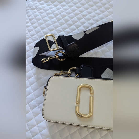 Marc Jacob Snapshot Crossbody - Picture 2 of 16